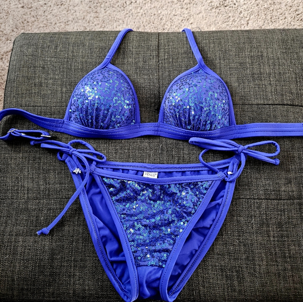 BIKINI